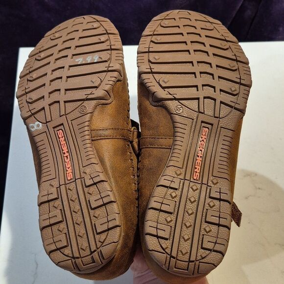 Skechers 8 Brown Mary Jane Velcro Closure Sneakers - NWOT - Picture 5 of 6